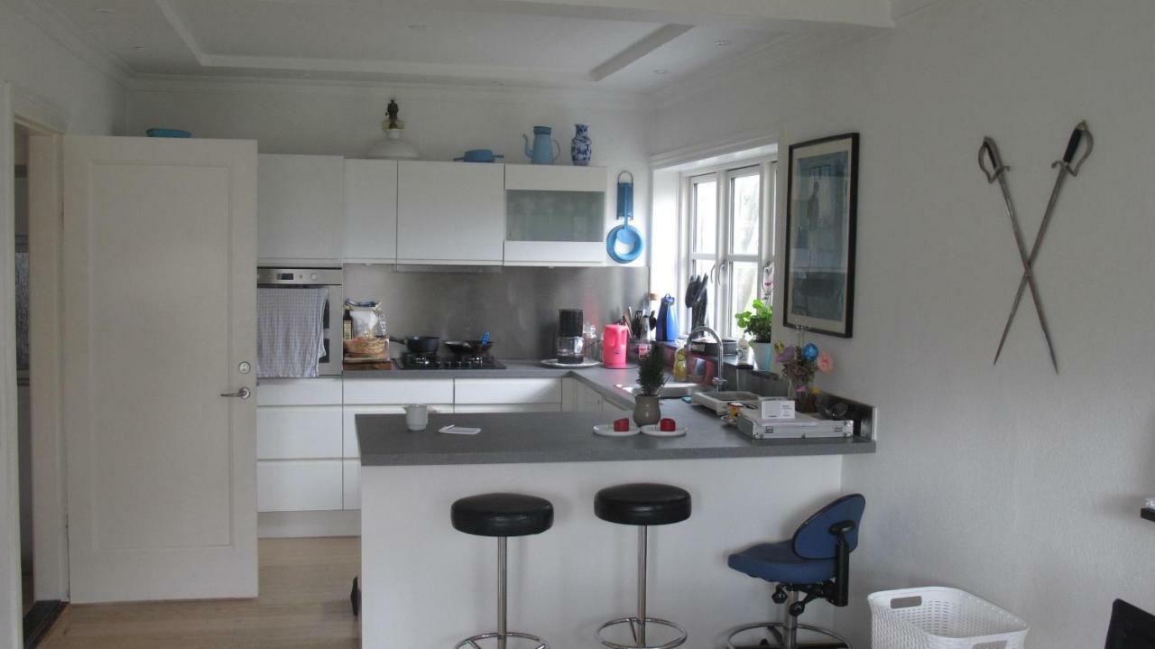 Guesthouse Sharon Apartments Орхус Экстерьер фото