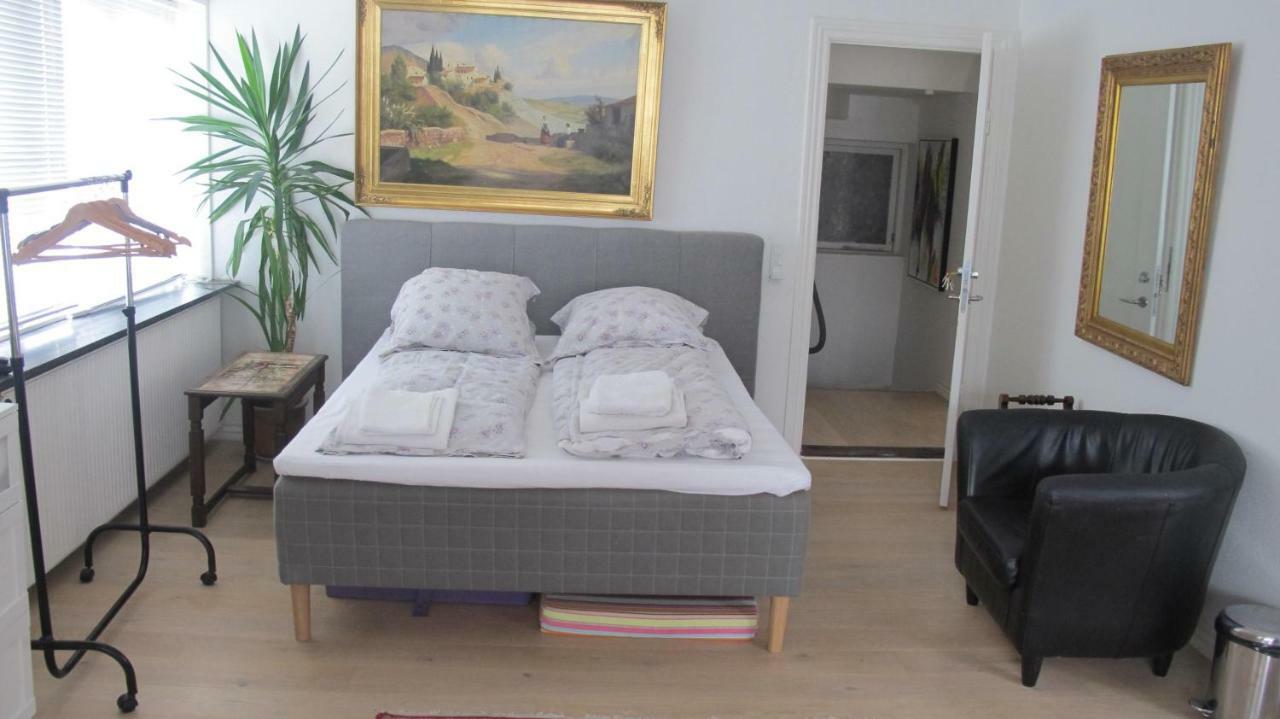 Guesthouse Sharon Apartments Орхус Экстерьер фото