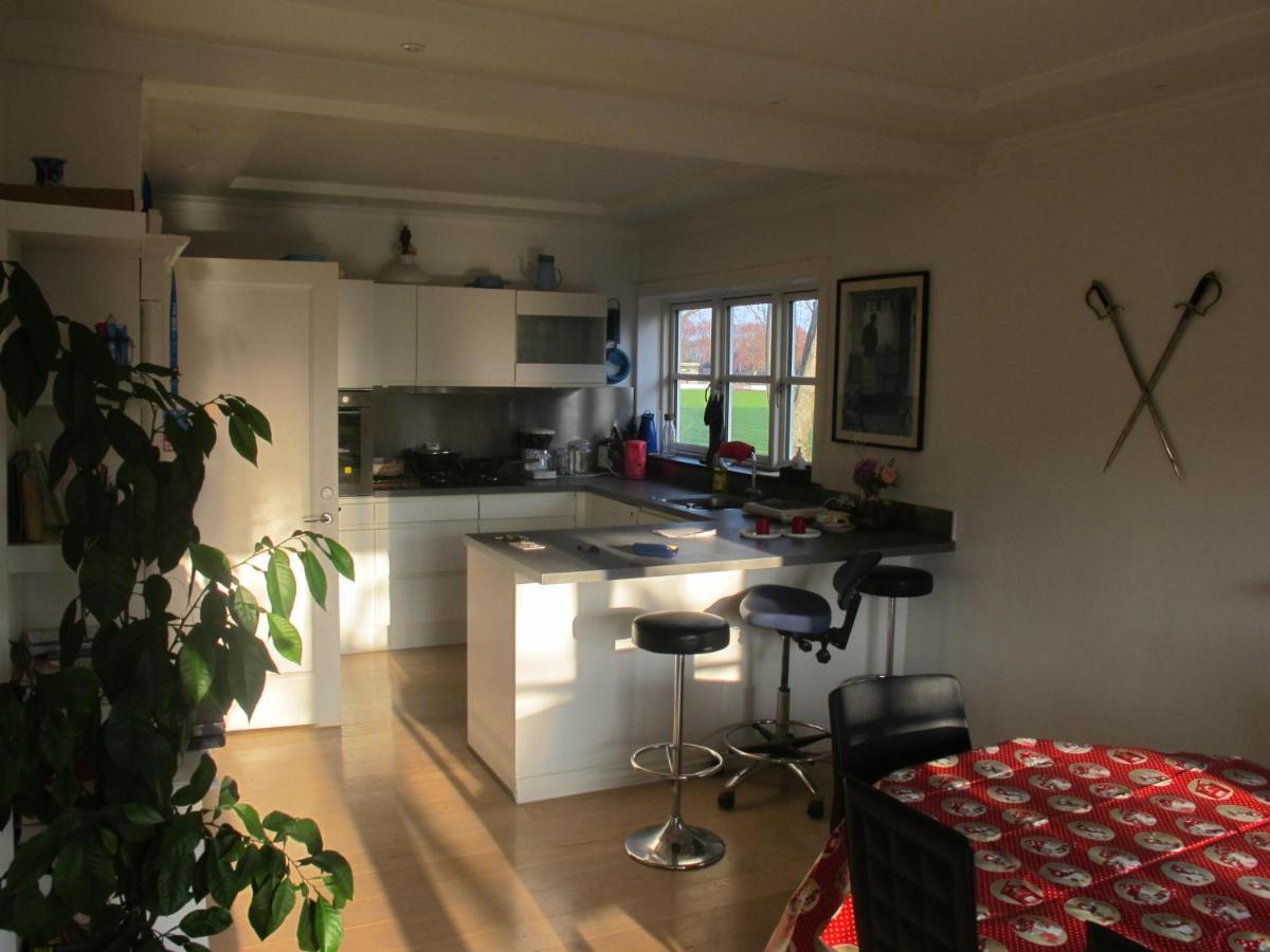 Guesthouse Sharon Apartments Орхус Экстерьер фото